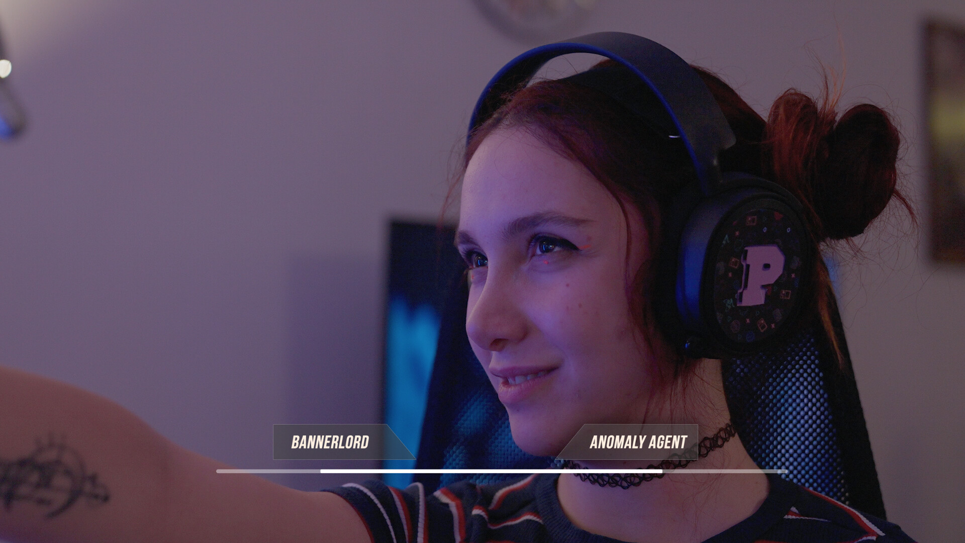 《被勒索的主播》中文版-资源项目网